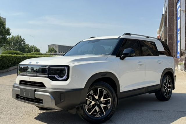 Used BAIC Off-Road BJ30 2024 1.5T Magic Electric Drive Standard Edition