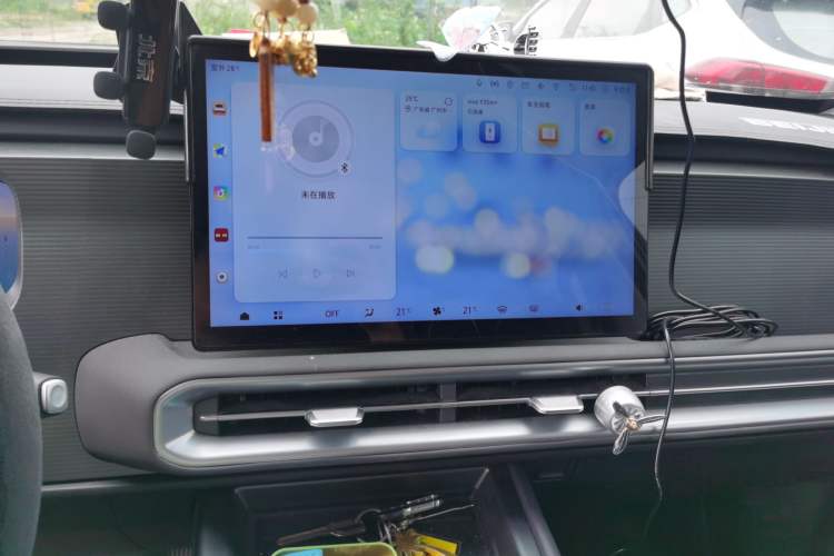 Used BAIC Off-Road BJ30 2024 1.5T Magic Electric Drive Advanced Version Audio And AC Panel