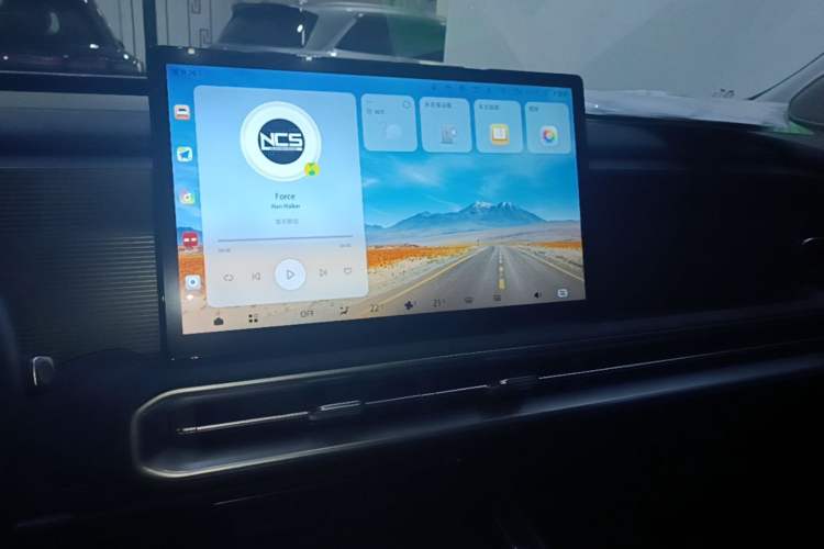 Used BAIC Off-Road BJ30 2024 1.5T Magic Electric Drive Standard Edition Audio And AC Panel