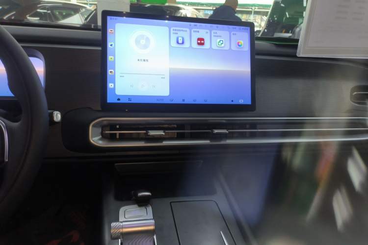 Used BAIC Off-Road BJ30 2024 1.5T Light Wilderness Pro Edition Audio And AC Panel