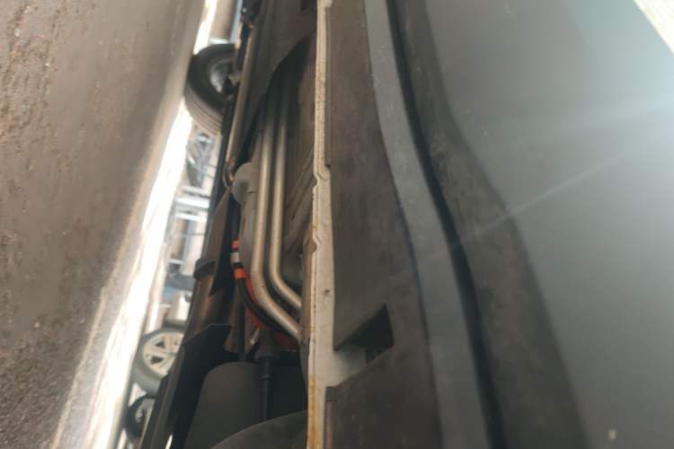 Used BAIC Off-Road BJ30 2024 1.5T Magic Electric Drive Advanced Version Chassis Rear Left