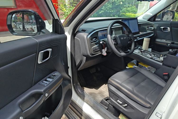 Used BAIC Off-Road BJ30 2024 1.5T Magic Electric Drive Advanced Version Driver Seat