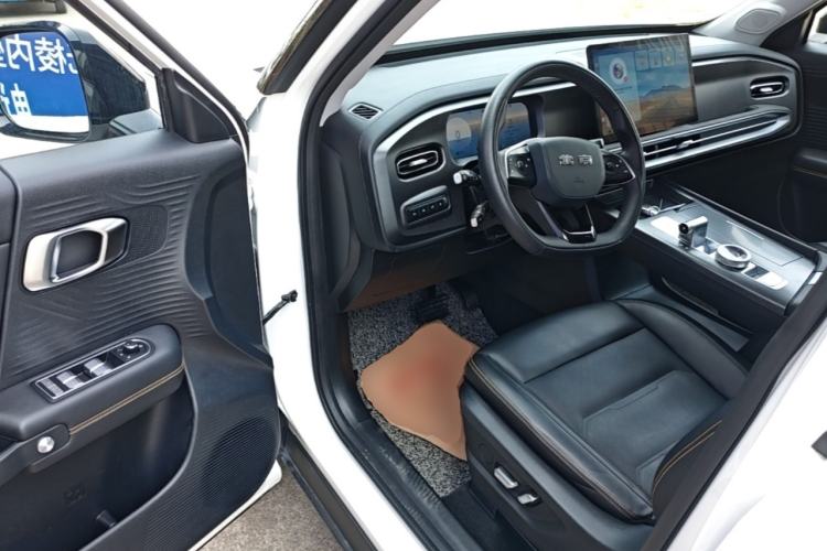 Used BAIC Off-Road BJ30 2024 1.5T Magic Electric Drive Advanced Version Driver Seat