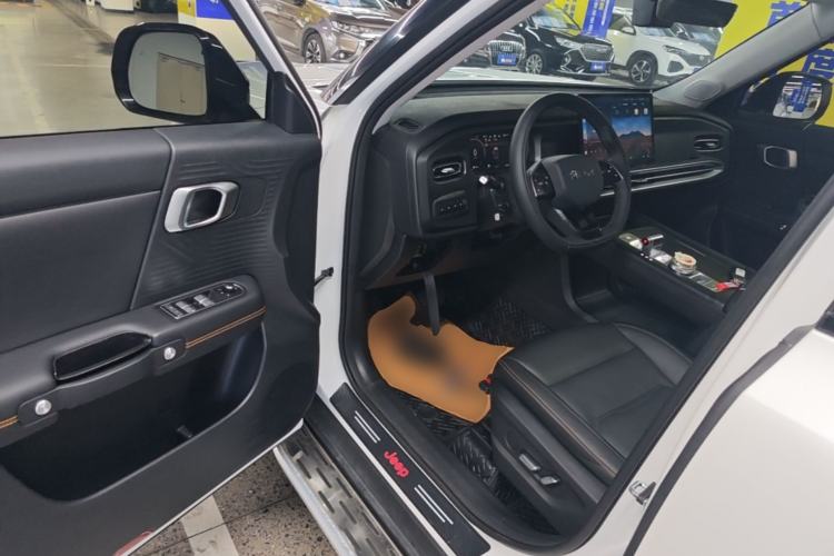 Used BAIC Off-Road BJ30 2024 1.5T Magic Electric Drive Advanced Version Driver Seat