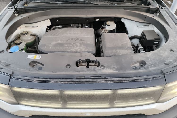 Used BAIC Off-Road BJ30 2024 1.5T Magic Electric Drive Advanced Version Engine Bay