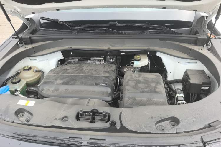 Used BAIC Off-Road BJ30 2024 1.5T Magic Electric Drive Advanced Version Engine Bay