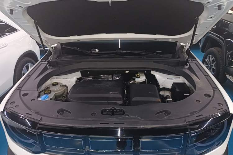 Used BAIC Off-Road BJ30 2024 1.5T Magic Electric Drive Advanced Version Engine Bay