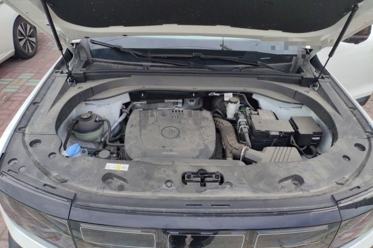 Used BAIC Off-Road BJ30 2024 1.5T Light Off-road Max Edition Engine Bay