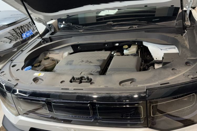 Used BAIC Off-Road BJ30 2024 1.5T Magic Electric Drive Standard Edition Engine Bay