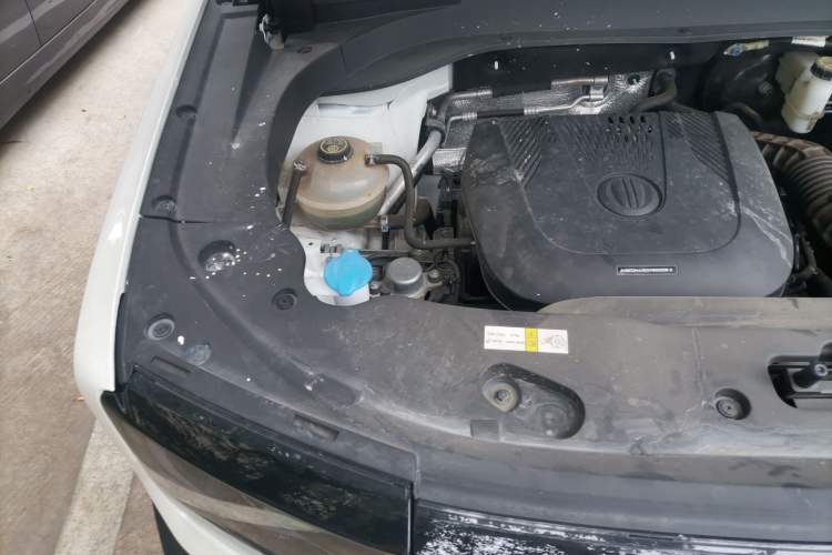 Used BAIC Off-Road BJ30 2024 1.5T Light Wilderness Pro Edition Engine Bay Right
