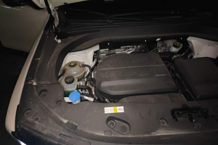 Used BAIC Off-Road BJ30 2024 1.5T Light Off-road Max Edition Engine Bay Right