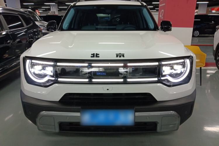 Used BAIC Off-Road BJ30 2024 1.5T Light Wilderness Pro Edition Front