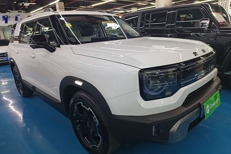 Used BAIC Off-Road BJ30 2024 1.5T Magic Electric Drive Advanced Version Front Right 45 Deg