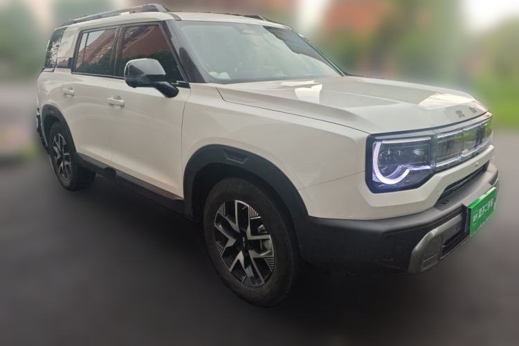 Used BAIC Off-Road BJ30 2024 1.5T Magic Electric Drive Standard Edition Front Right 45 Deg