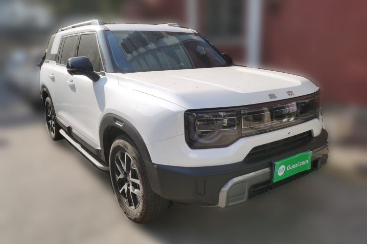 Used BAIC Off-Road BJ30 2024 1.5T Light Wilderness Pro Edition Front Right 45 Deg