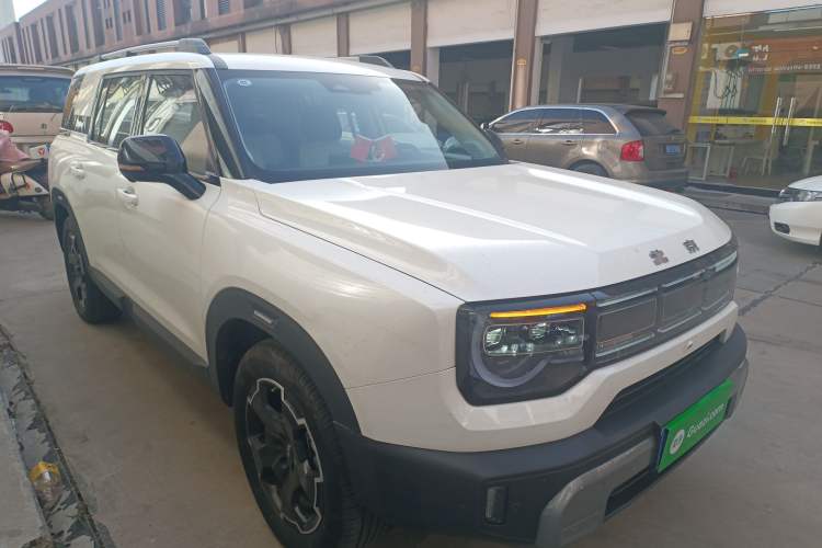 Used BAIC Off-Road BJ30 2024 1.5T Magic Electric Drive Advanced Version Front Right 45 Deg