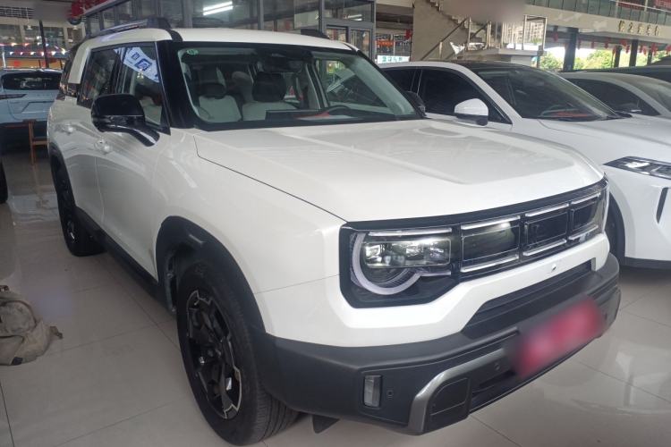 Used BAIC Off-Road BJ30 2024 1.5T Magic Electric Drive Advanced Version Front Right 45 Deg