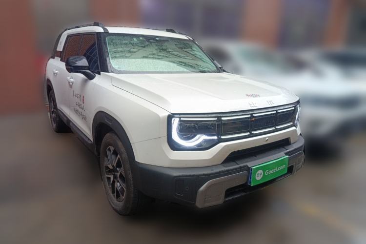 Used BAIC Off-Road BJ30 2024 1.5T Light Wilderness Air Edition Front Right 45 Deg