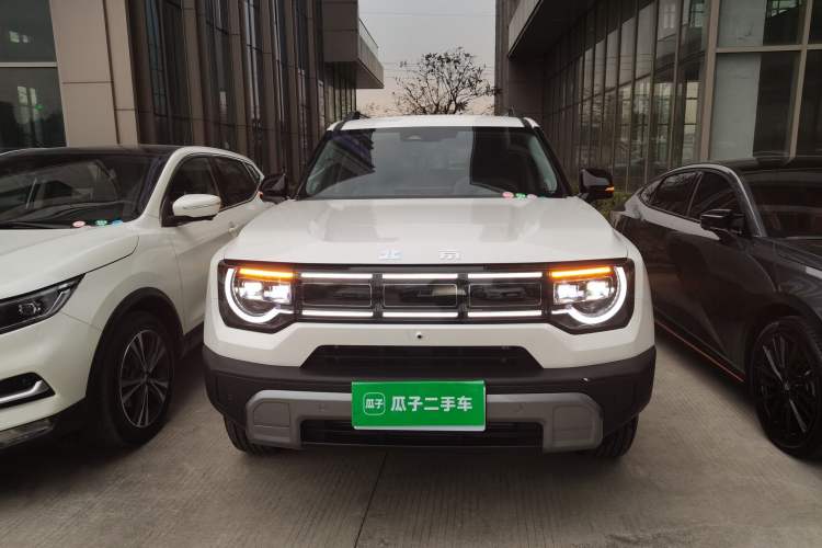 Used BAIC Off-Road BJ30 2024 1.5T Magic Electric Drive Standard Edition Front