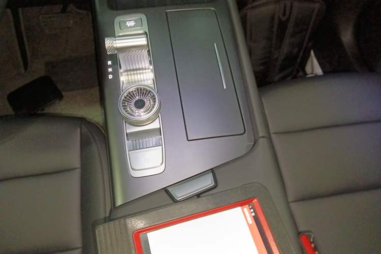 Used BAIC Off-Road BJ30 2024 1.5T Light Wilderness Pro Edition Gear Lever