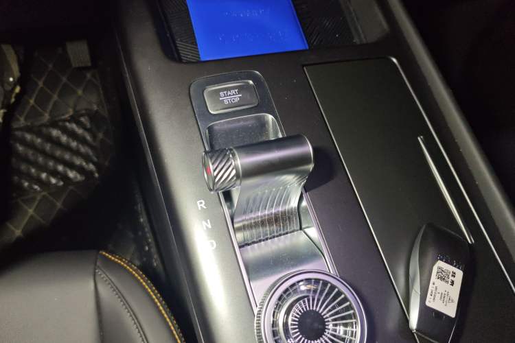 Used BAIC Off-Road BJ30 2024 1.5T Light Wilderness Pro Edition Gear Lever