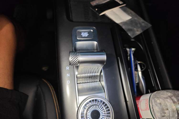 Used BAIC Off-Road BJ30 2024 1.5T Light Off-road Max Edition Gear Lever