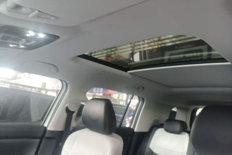 Used BAIC Off-Road BJ30 2024 1.5T Magic Electric Drive Advanced Version Headliner