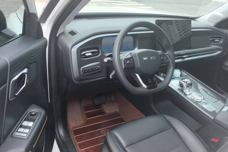 Used BAIC Off-Road BJ30 2024 1.5T Magic Electric Drive Advanced Version Interior 2