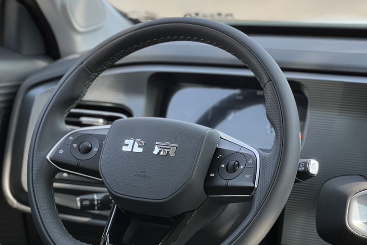 Used BAIC Off-Road BJ30 2024 1.5T Magic Electric Drive Advanced Version Interior 2