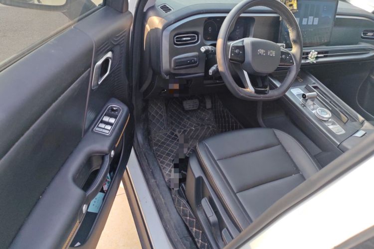 Used BAIC Off-Road BJ30 2024 1.5T Light Wilderness Air Edition Interior 3