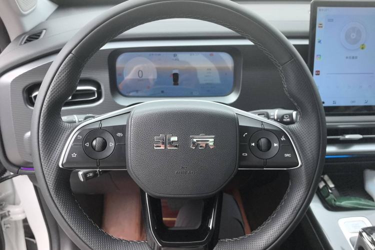 Used BAIC Off-Road BJ30 2024 1.5T Magic Electric Drive Advanced Version Interior 4