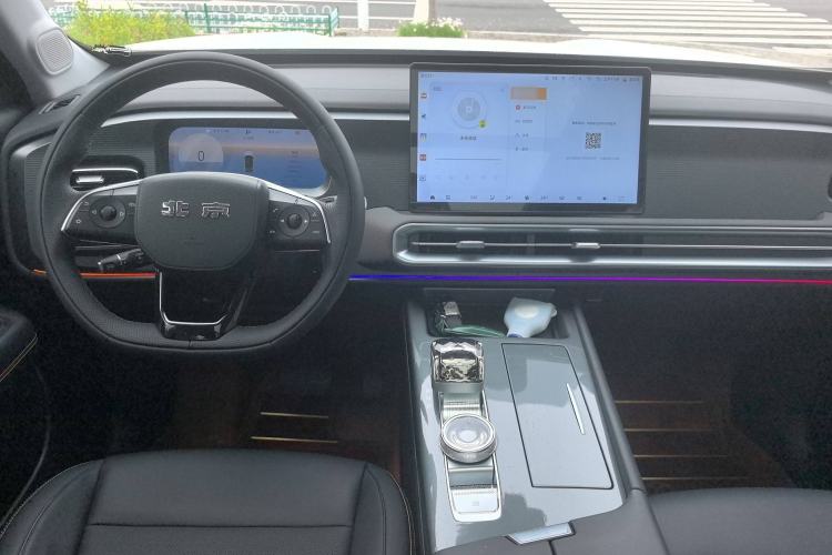 Used BAIC Off-Road BJ30 2024 1.5T Magic Electric Drive Advanced Version Interior 6