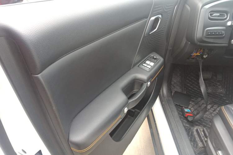 Used BAIC Off-Road BJ30 2024 1.5T Magic Electric Drive Advanced Version Left Front Door Interior