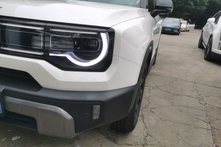 Used BAIC Off-Road BJ30 2024 1.5T Magic Electric Drive Advanced Version Left Front Headlight