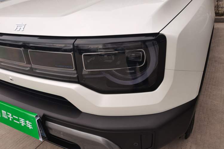 Used BAIC Off-Road BJ30 2024 1.5T Magic Electric Drive Standard Edition Left Front Headlight