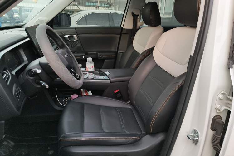 Used BAIC Off-Road BJ30 2024 1.5T Magic Electric Drive Advanced Version Left Front Seat