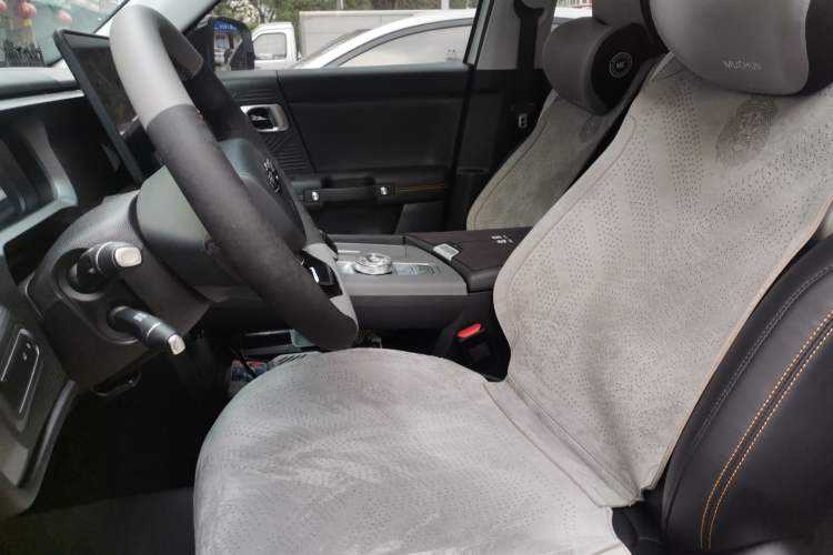 Used BAIC Off-Road BJ30 2024 1.5T Light Wilderness Pro Edition Left Front Seat