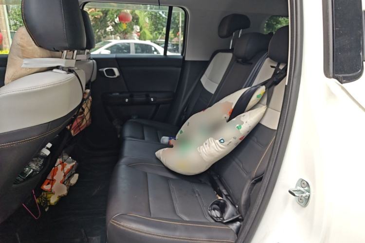 Used BAIC Off-Road BJ30 2024 1.5T Magic Electric Drive Advanced Version Left Rear Seat