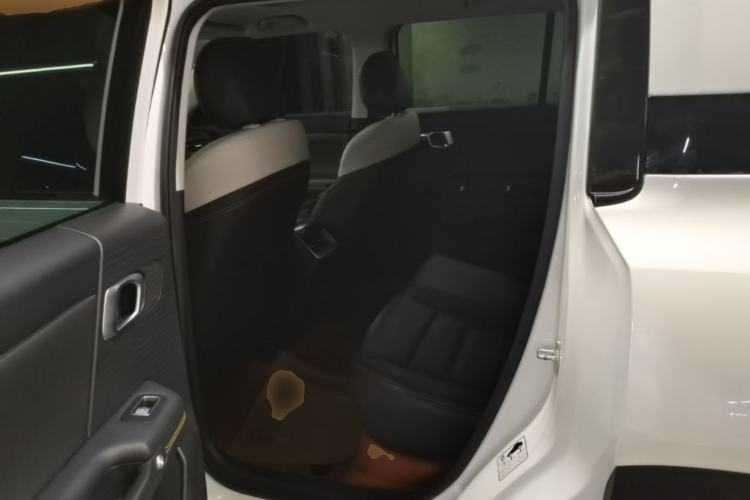 Used BAIC Off-Road BJ30 2024 1.5T Magic Electric Drive Standard Edition Left Rear Seat