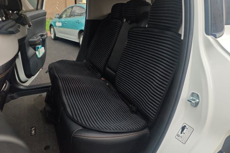 Used BAIC Off-Road BJ30 2024 1.5T Magic Electric Drive Standard Edition Left Rear Seat