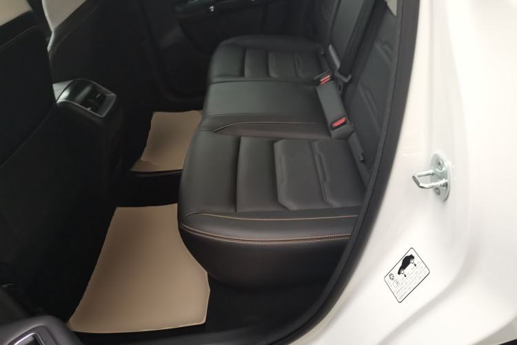 Used BAIC Off-Road BJ30 2024 1.5T Magic Electric Drive Standard Edition Left Rear Seat