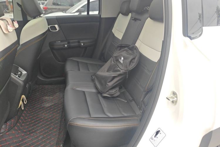 Used BAIC Off-Road BJ30 2024 1.5T Magic Electric Drive Advanced Version Left Rear Seat