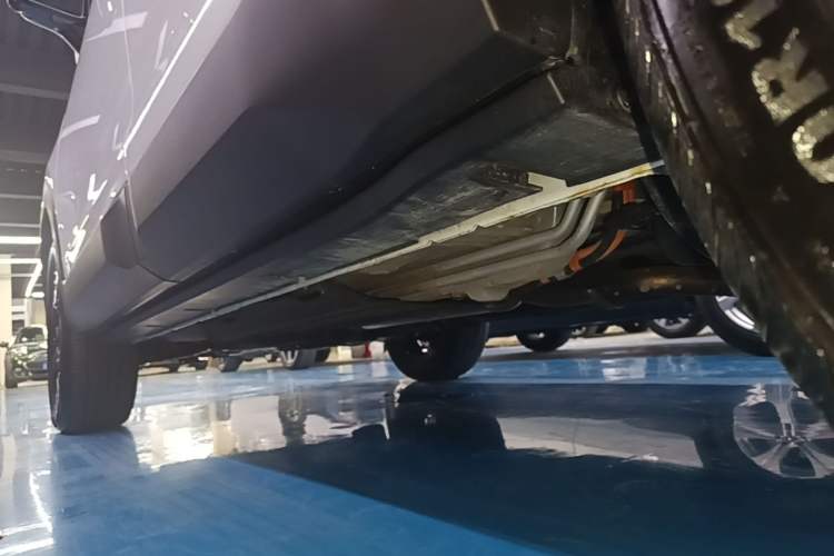 Used BAIC Off-Road BJ30 2024 1.5T Magic Electric Drive Advanced Version Left Side Sill
