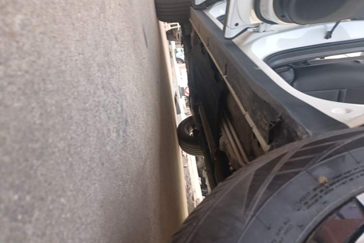Used BAIC Off-Road BJ30 2024 1.5T Magic Electric Drive Advanced Version Left Side Sill