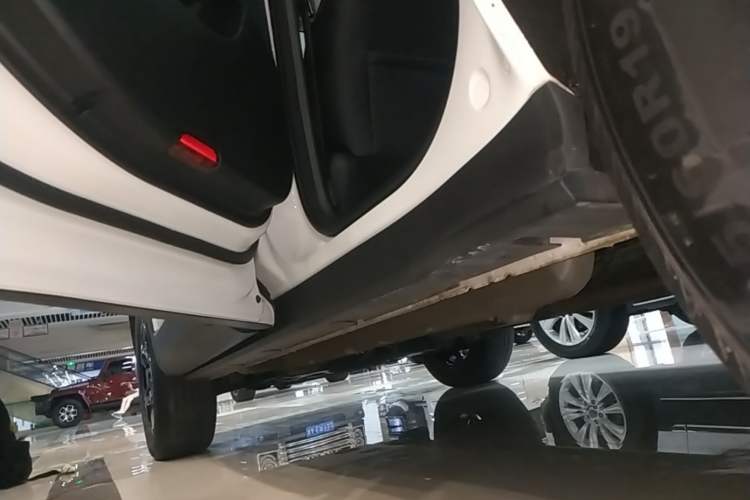 Used BAIC Off-Road BJ30 2024 1.5T Light Off-road Max Edition Left Side Sill