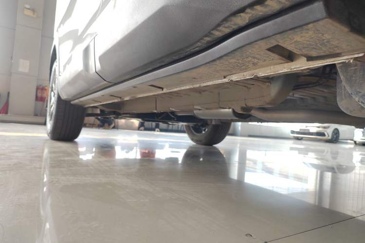 Used BAIC Off-Road BJ30 2024 1.5T Light Wilderness Pro Edition Left Side Sill