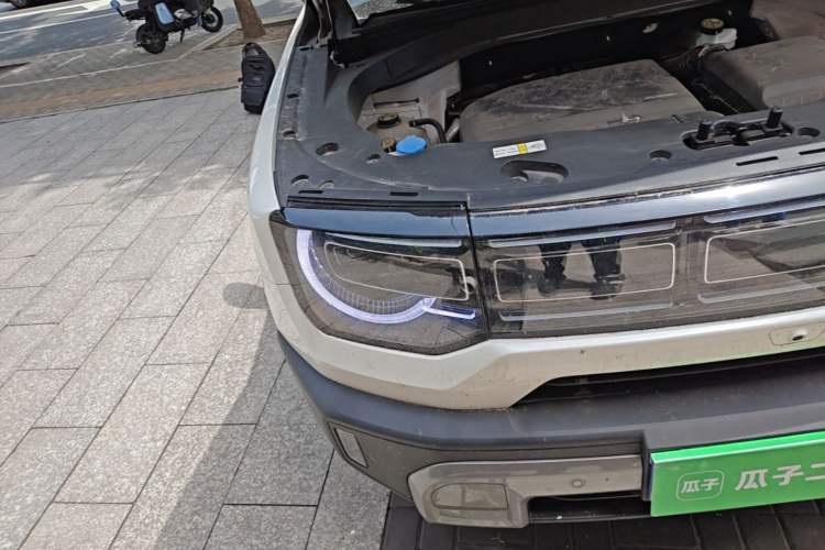 Used BAIC Off-Road BJ30 2024 1.5T Magic Electric Drive Advanced Version Right Front Headlight