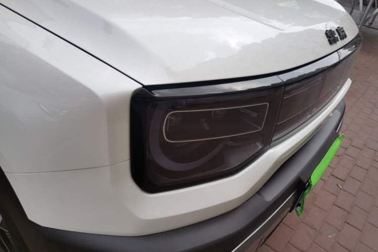 Used BAIC Off-Road BJ30 2024 1.5T Light Wilderness Pro Edition Right Front Headlight
