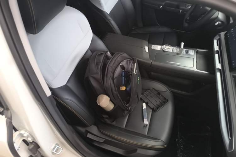 Used BAIC Off-Road BJ30 2024 1.5T Light Wilderness Air Edition Right Front Seat