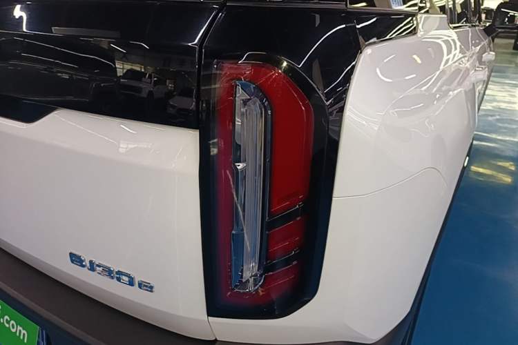 Used BAIC Off-Road BJ30 2024 1.5T Magic Electric Drive Advanced Version Right Rear Taillight